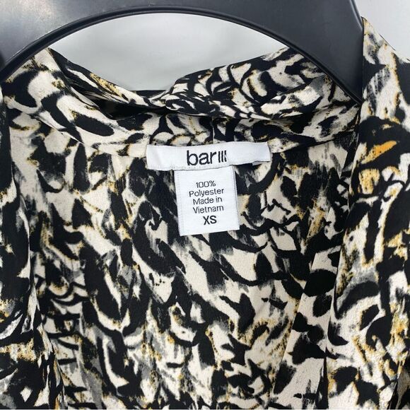 Bar III Womens Printed Surplice Pullover Top size XS - Picture 3 of 4